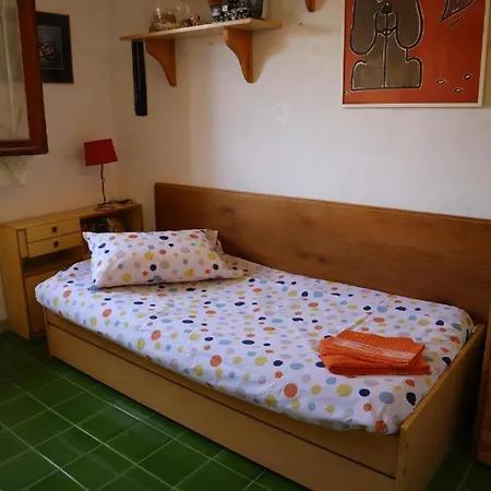 Rose Apartman *